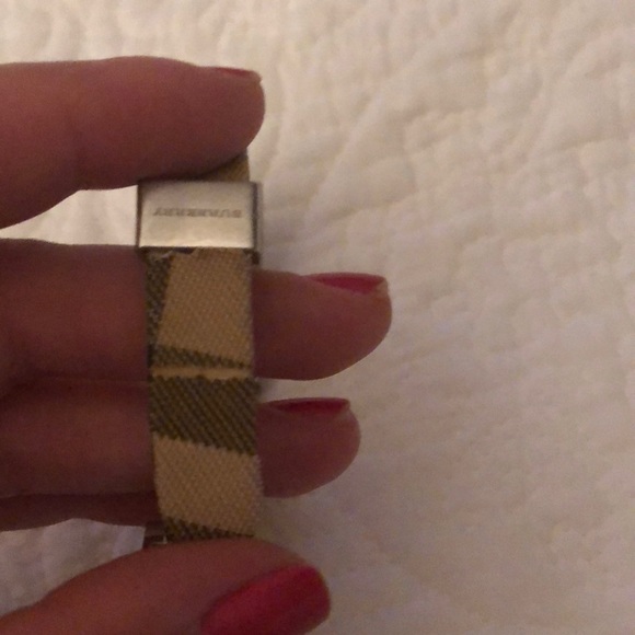 s-l400.jpg Burberry watch